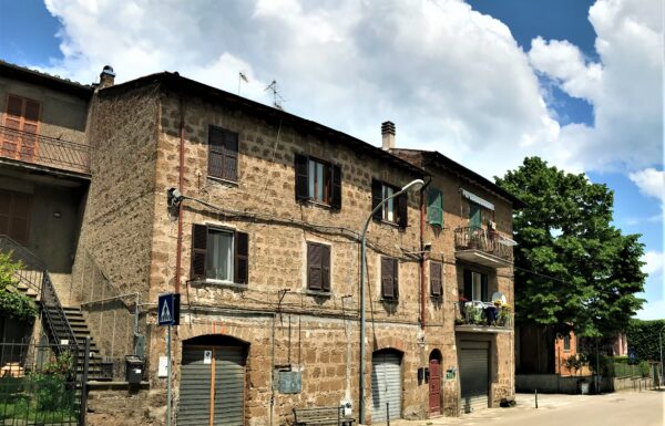 ANTONIO ROSSINI DAVANTI BABA 1