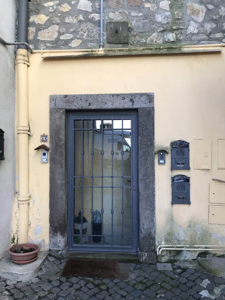 ANTONELLA CRESCENTINI 1